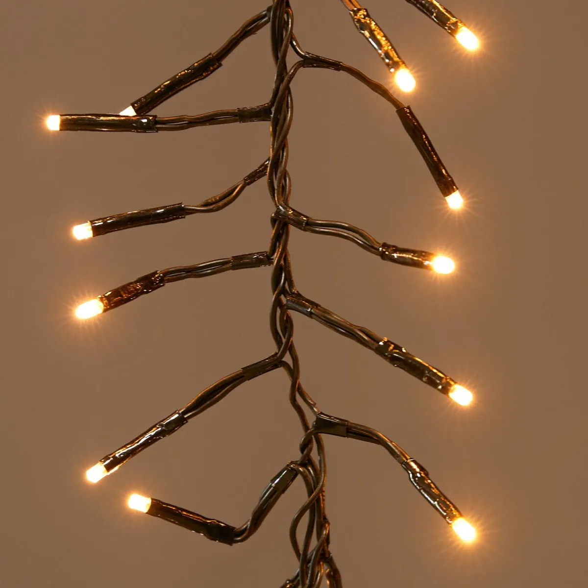 KAEMINGK Cascade lumineuse 2 m 480 LED câble noir Effet scintillant Blanc chaud doré Blanc chaud doré - câble noir Discount