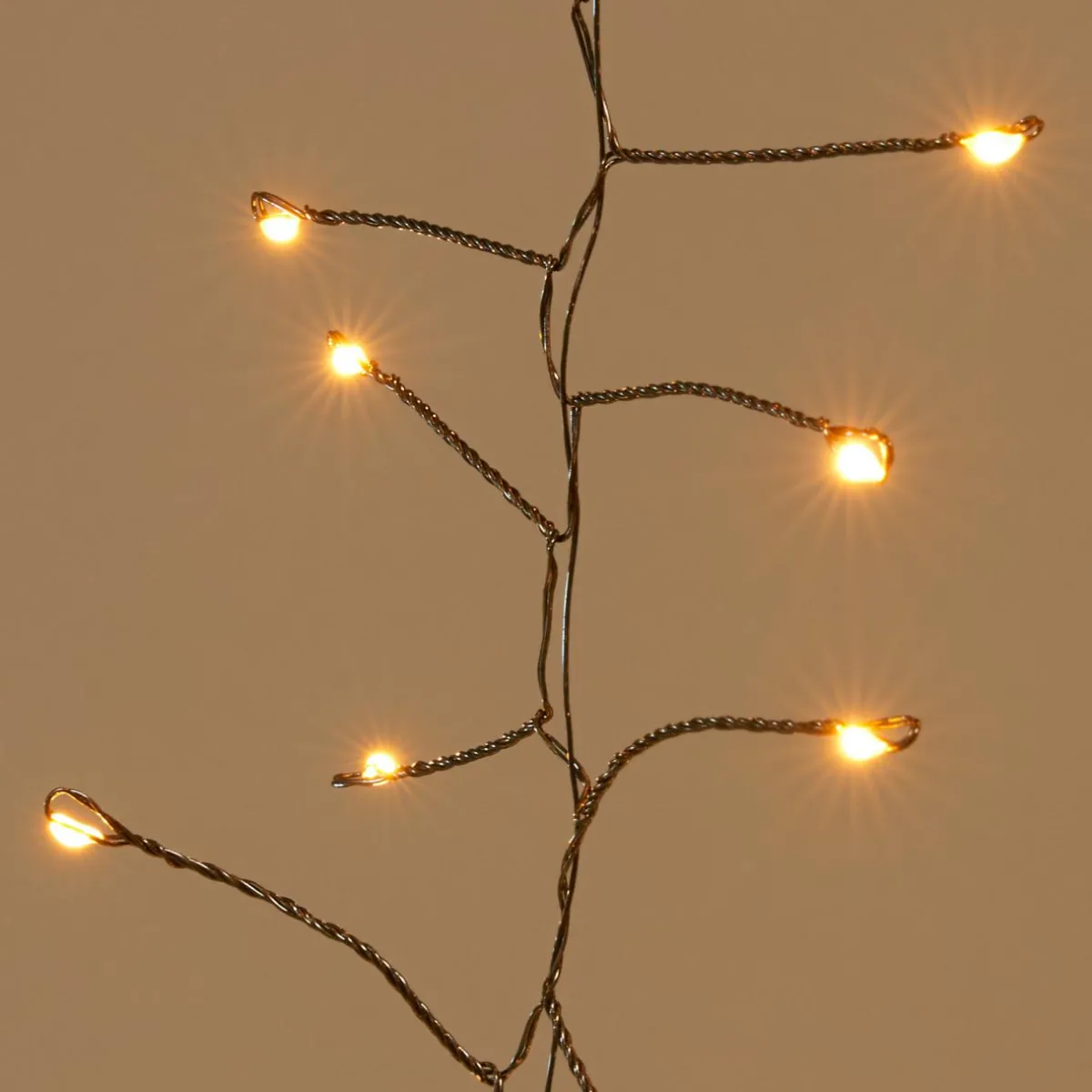 KAEMINGK Cascade lumineuse 1 m 600 Micro LED câble noir 6 Descentes Blanc chaud doré Blanc chaud doré - câble noir Hot