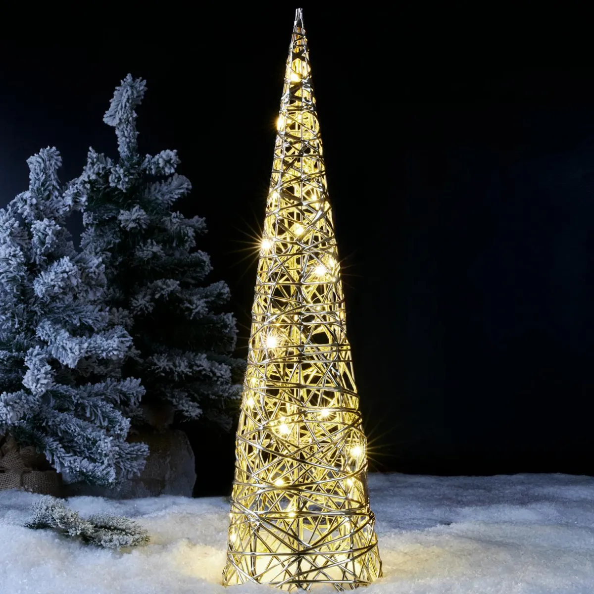 KOOPMAN Cône lumineux sur piles 30 micro LED (H60 cm) Éclats Blanc chaud Blanc Chaud doré Outlet