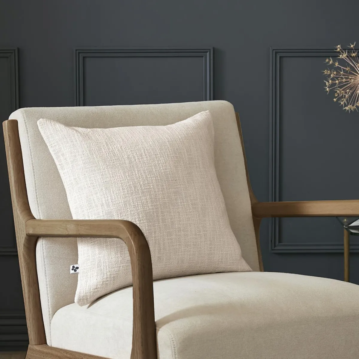 L'EFFET PAPILLON Coussin carré coton (45 x 45 cm) Sixtine Beige Clearance
