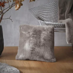 EMINZA Coussin carré fausse fourrure (45 x 45 cm) Finn Taupe Discount