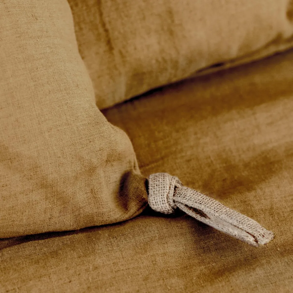 EMINZA Coussin carré lin lavé (45 cm) Louise Caramel Discount