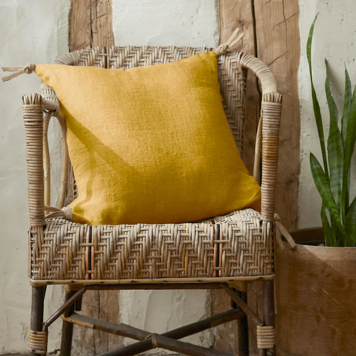 EMINZA Coussin carré lin lavé (45 cm) Louise Jaune moutarde Outlet