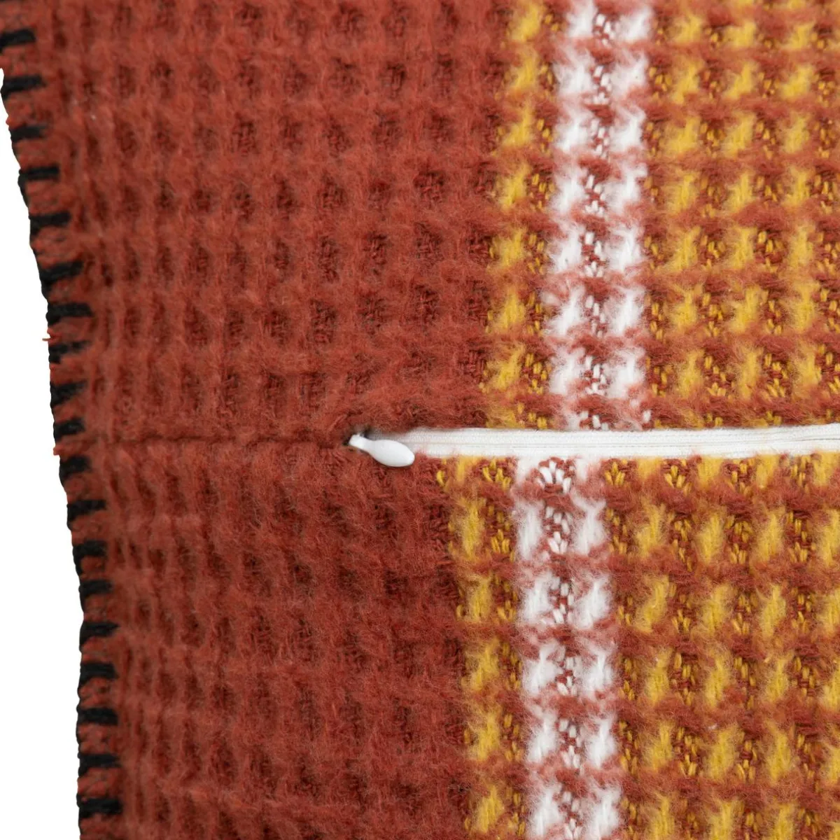 Atmosphera, cru017dateur d'intu017drieur Coussin carré nid d'abeille (45 x 45 cm) Owen Terracotta Clearance