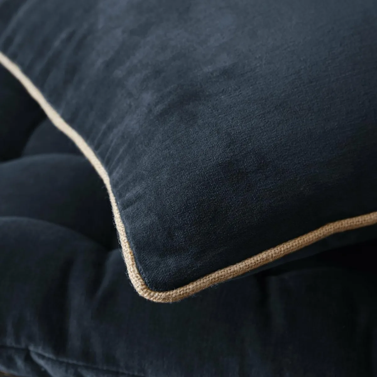 EMINZA Coussin carré velours de coton (45 x 45 cm) Victor Bleu nuit Hot