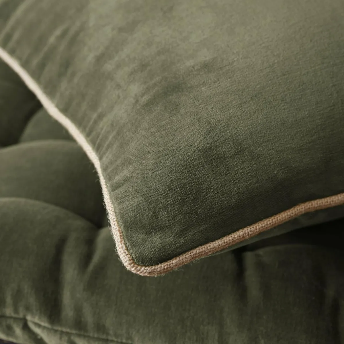 EMINZA Coussin carré velours de coton (45 x 45 cm) Victor thym Vert Hot