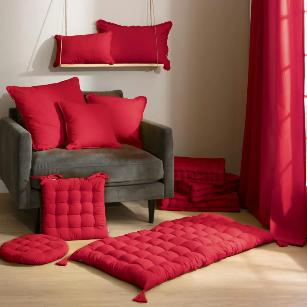 EMINZA Coussin de sol coton (60 x 60 cm) Pixel Rouge Hot