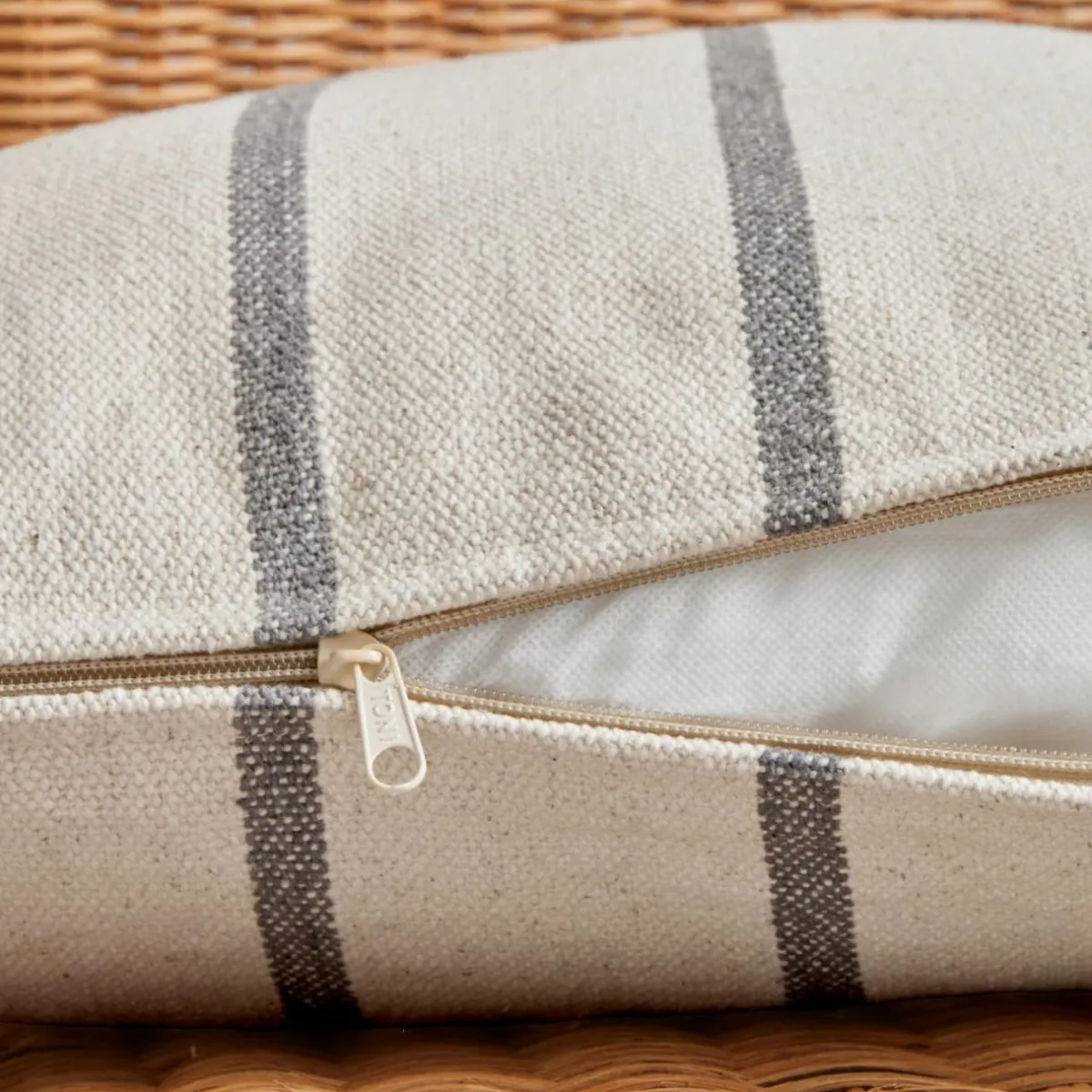 EMINZA Coussin extérieur carré toile de coton (50 x 50 cm) Ocealys Gris Anthracite Sale