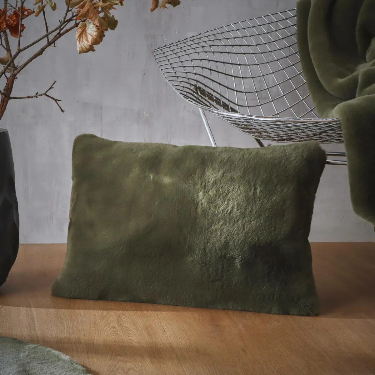EMINZA Coussin rectangulaire fausse fourrure (40 x 60 cm) Finn Vert kaki Hot