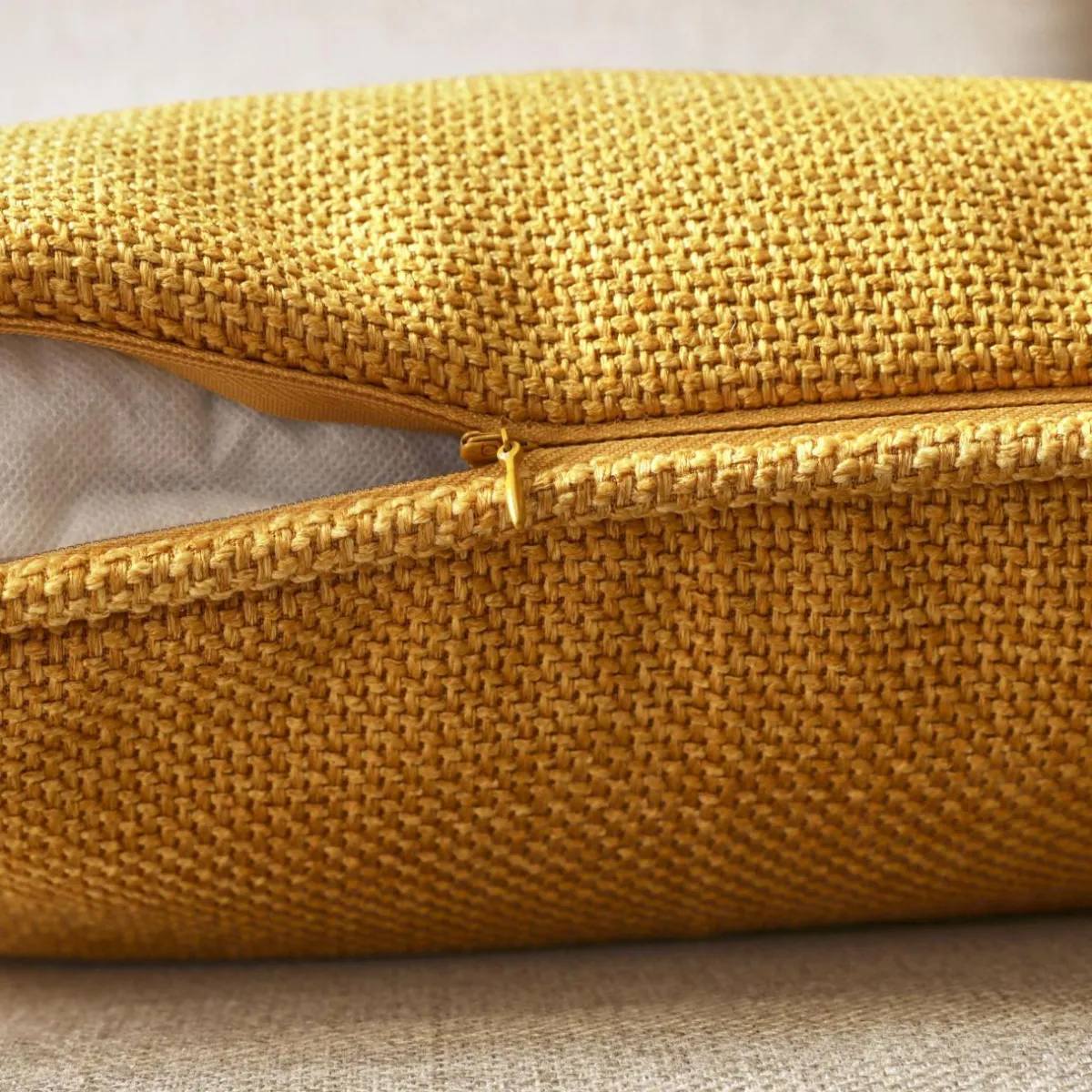 EMINZA Coussin rectangulaire tissé (40 x 60 cm) Alba Jaune moutarde Hot