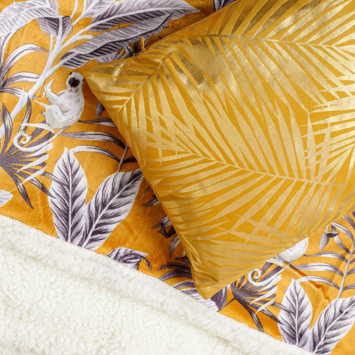 ATMOSPHERA Coussin rectangulaire velours (30 x 50 cm) Or Tropic Jaune ocre Discount