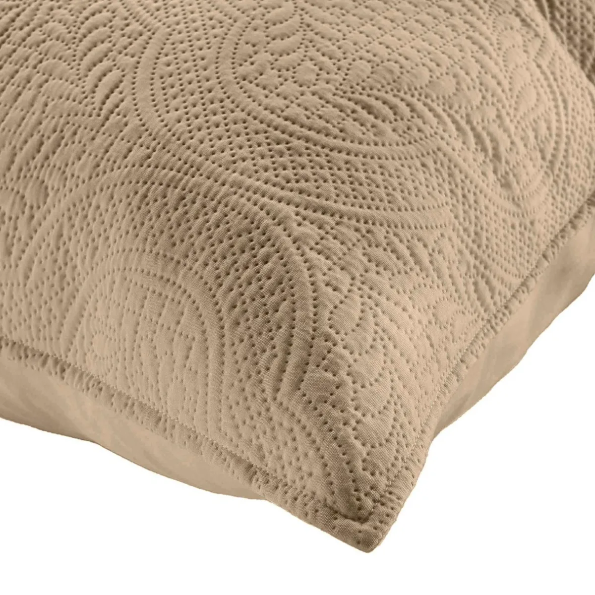 douceur d'intu017drieur Couvre-lit matelassé et deux taies d'oreiller (240 x 260 cm) Romane Beige Clearance