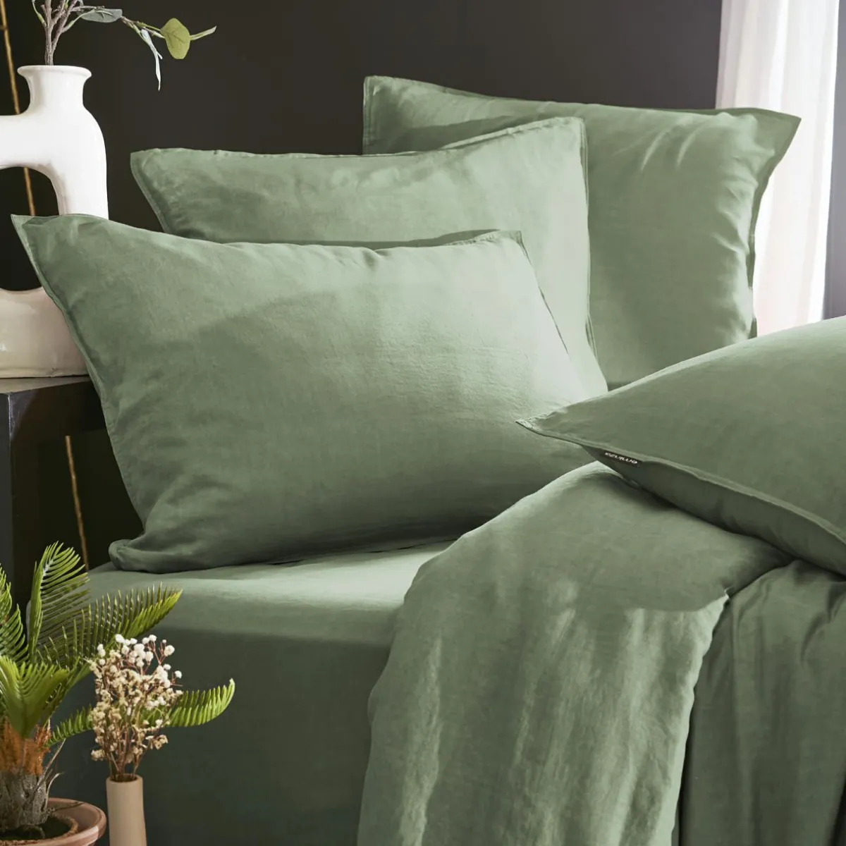 EMINZA Drap housse lyocell Tencel™ lavé (140 x 190 cm) Olivia Vert romarin Discount