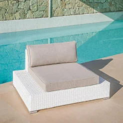 MOBELLIA Fauteuil de jardin en résine tressée Palma Blanc et taupe Tressé Blanc - Taupe Sale