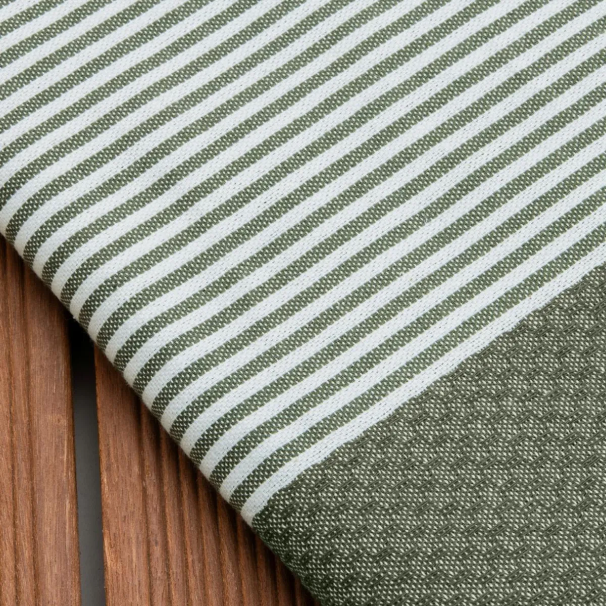 Fouta coton recyclé (100 x 200 cm) Océane Vert kaki