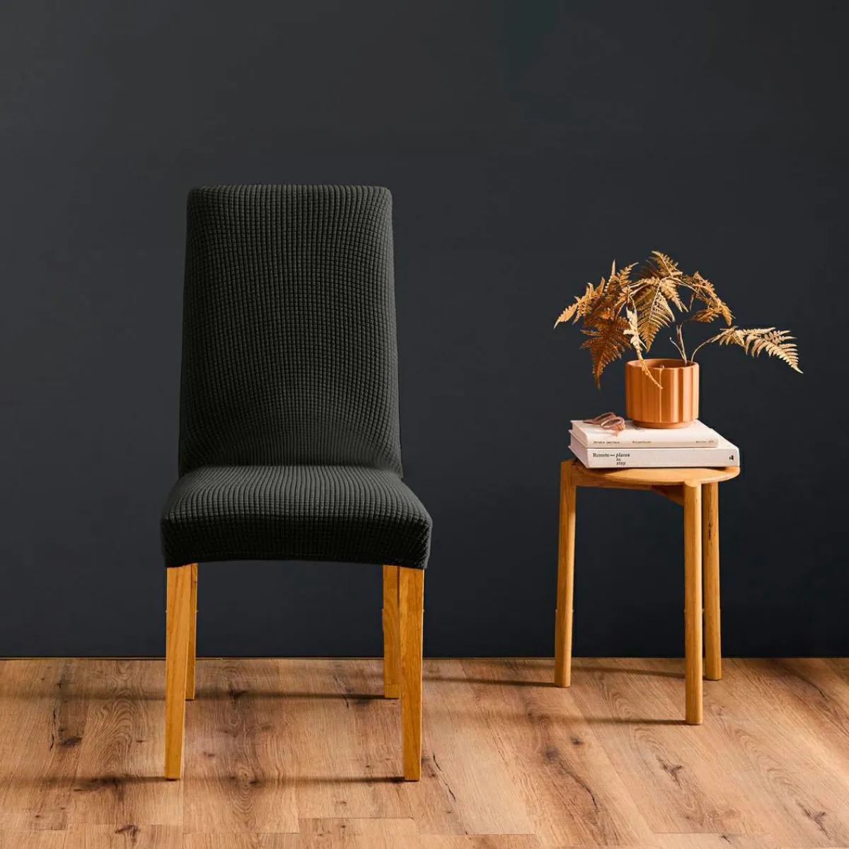 douceur d'intu017drieur Housse de Chaise extensible effet gaufré (40 x 40 cm) Sacha Noir Clearance