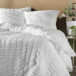 douceur d'intu017drieur Housse de couette et deux taies microfibre plissée (240 x 220 cm) Plissia he Blanc Outlet
