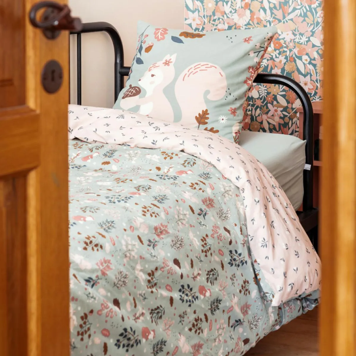 L'EFFET PAPILLON Housse de couette et deux taies enfant coton (240 x 220 cm) Tamia Multicolore New