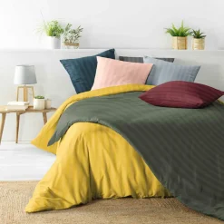 douceur d'intu017drieur Housse de couette et deux taies microfibre (240 x 220 cm) Cleo e Noir Online