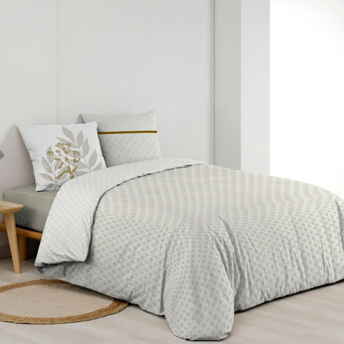 douceur d'intu017drieur Housse de couette et deux taies d'oreiller en coton (240 x 220 cm) Raoni Beige Clearance