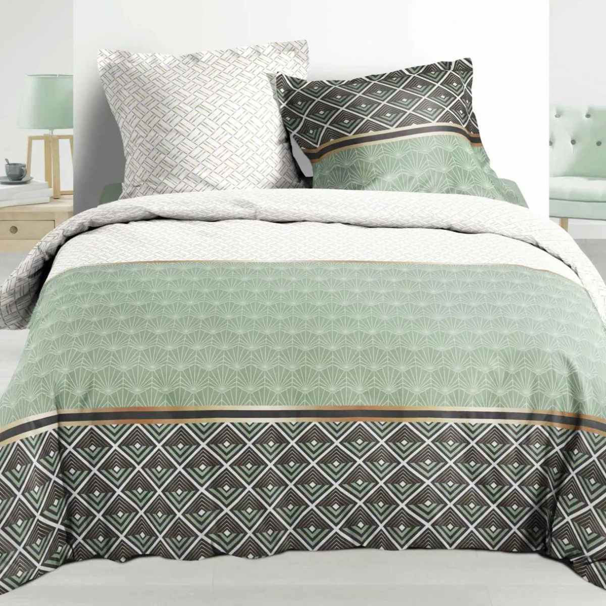 DOUCEUR D'INTERIEUR Housse de couette et deux taies percale de coton (240 x 220 cm) Belor e Vert Outlet