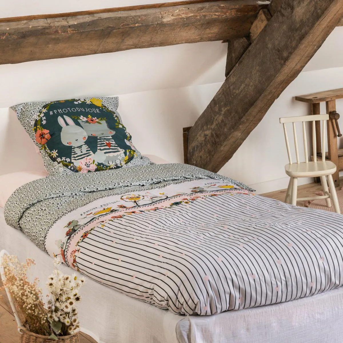 L'EFFET PAPILLON Housse de couette et deux taies enfant coton (240 x 220 cm) Jardinage Multicolore Sale