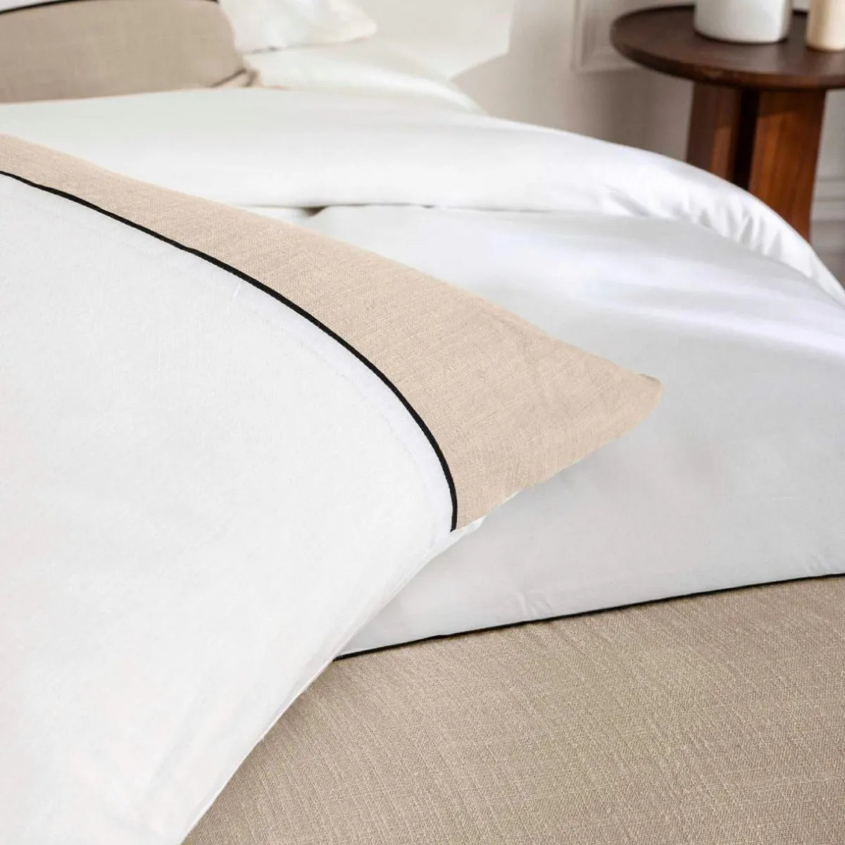 douceur d'intu017drieur Housse de couette et deux taies d'oreiller coton (260 x 240 cm) Gabrielle Beige Hot