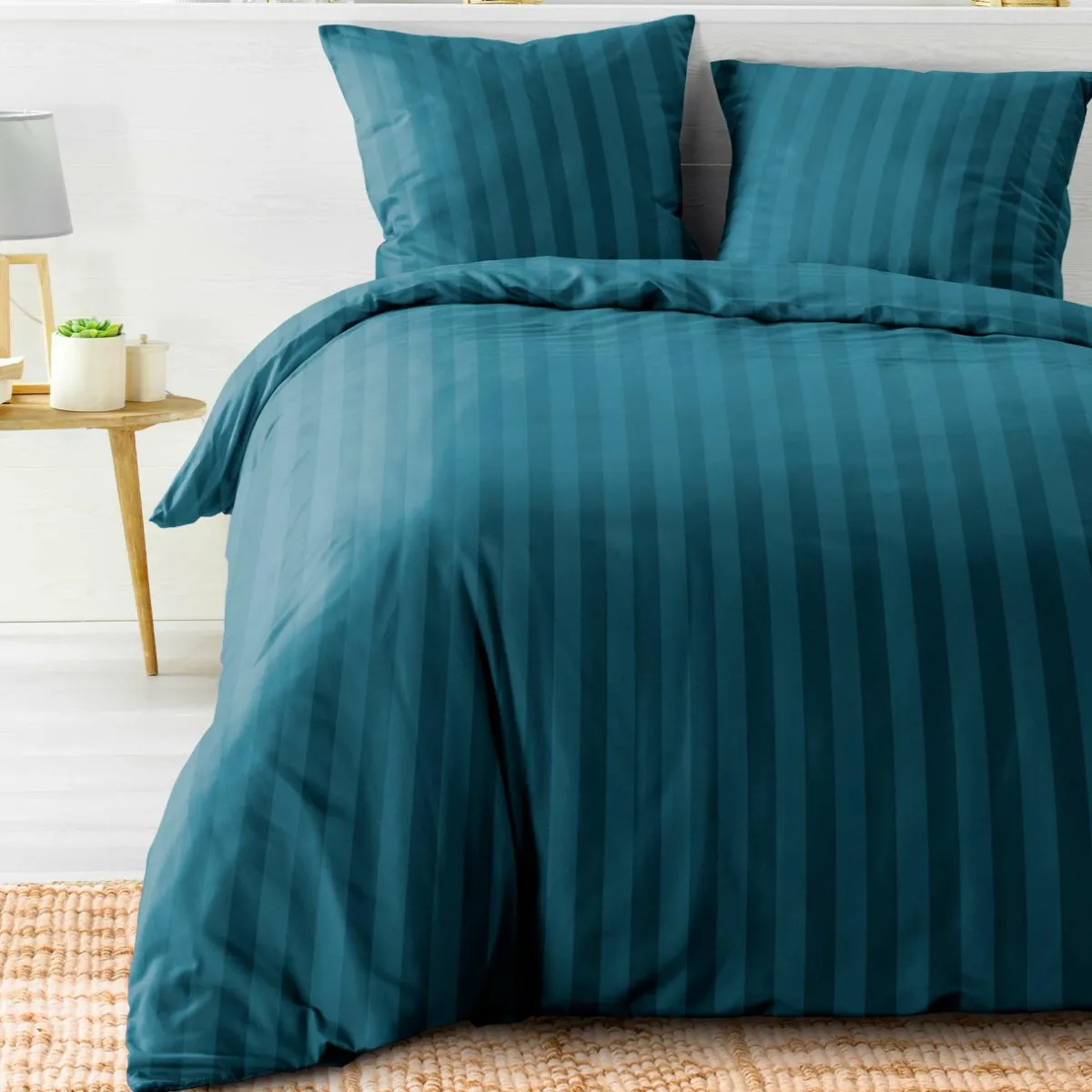 douceur d'intu017drieur Housse de couette et deux taies microfibre (240 x 220 cm) Cleo Bleu nuit Online