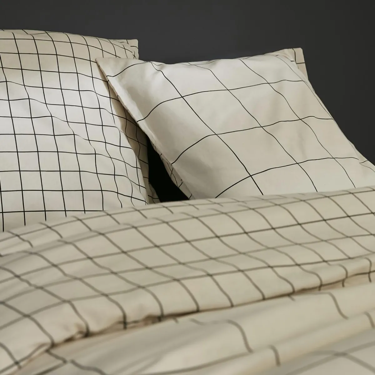 L'EFFET PAPILLON Housse de couette et deux taies coton (240 x 220 cm) Carrie Beige Discount