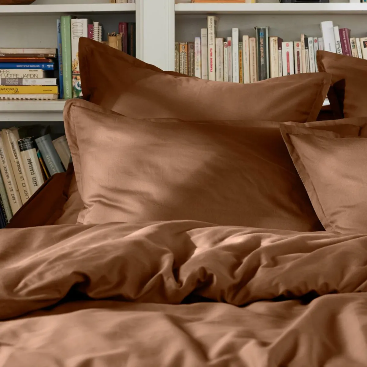 EMINZA Housse de couette percale de coton (280 x 240 cm) Cali Marron Chocolat Sale