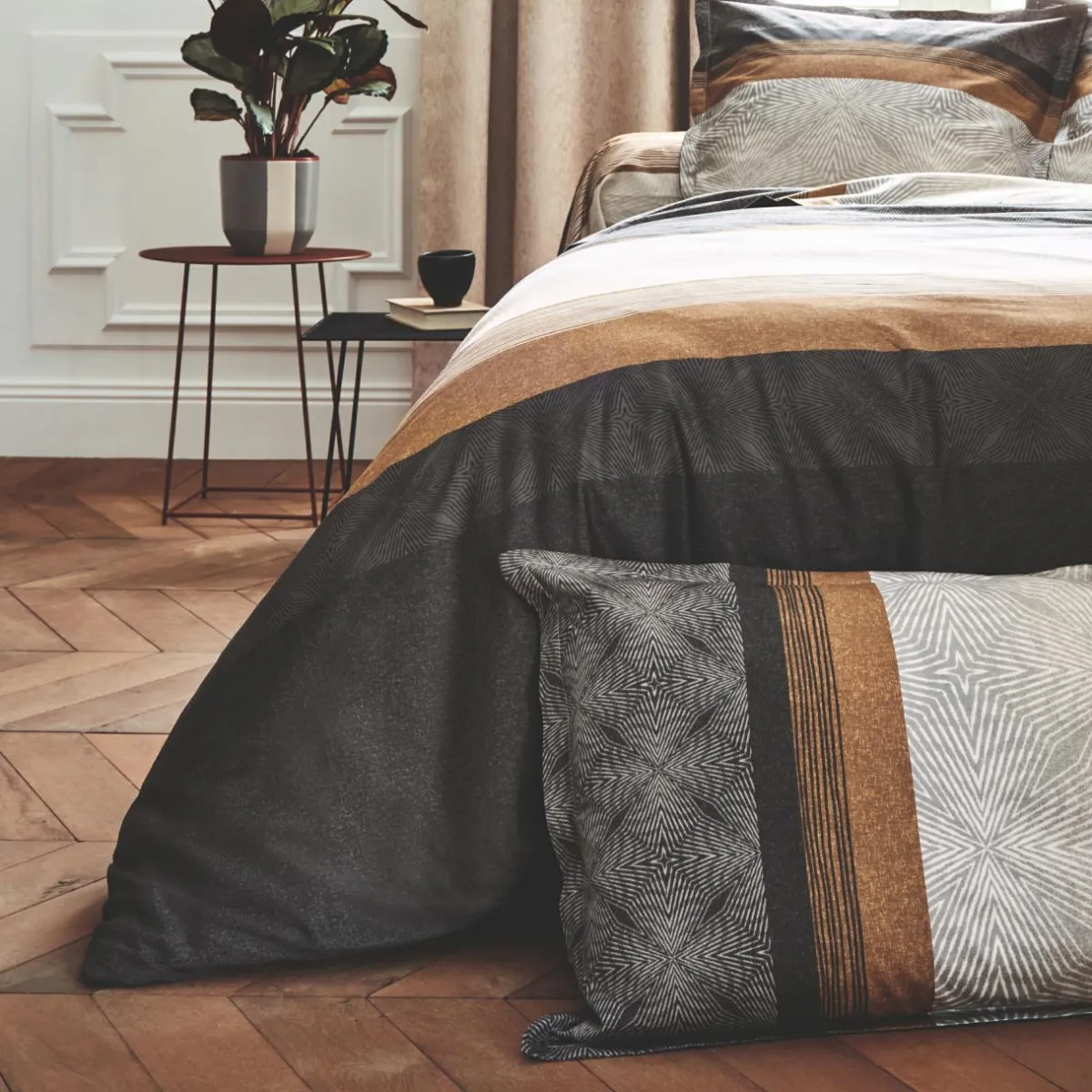 TRADILINGE Housse de couette satin de coton (260 x 240 cm) Tiago e Noir Clearance