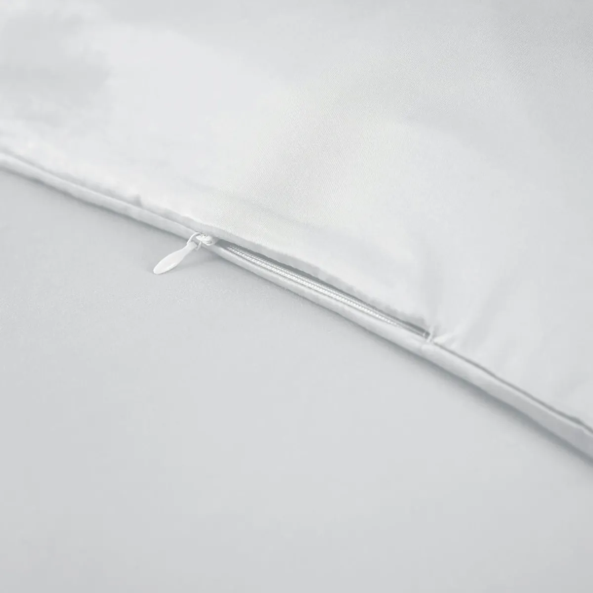 EMINZA Housse de couette satin de bambou (260 x 240 cm) Sienna chantilly Blanc New