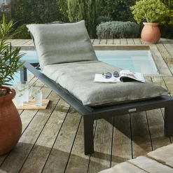 L'effet papillon Housse de coussin pour bain de soleil (190 x 70 cm) Naia Vert nenuphar Vert mousse Hot
