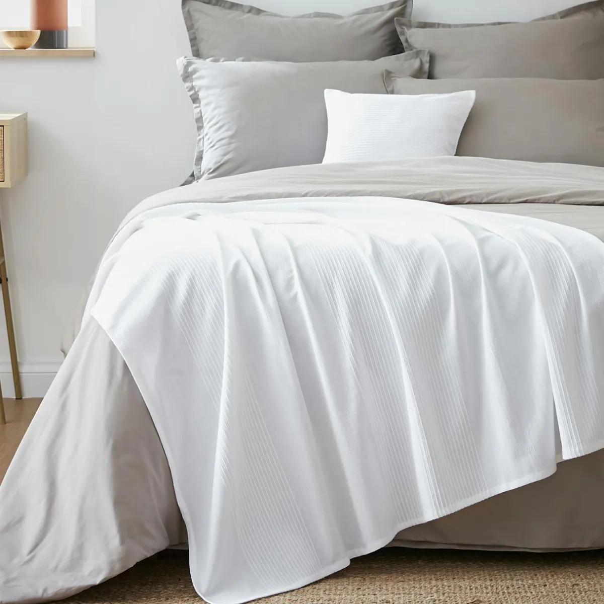 EMINZA Jeté de lit coton tissé (130 x 160 cm) Léa Blanc Clearance