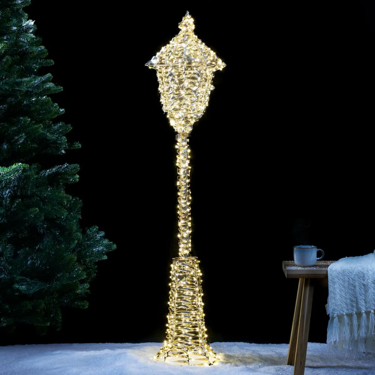 KOOPMAN Lanterne lumineuse 720 LED (H150 cm) Christmas Or Best