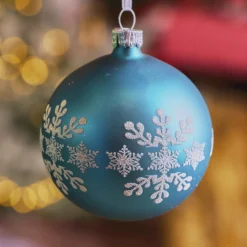KAEMINGK Lot de 6 boules de Noël en verre (D80 mm) Flocon de neige Bleu pétillant New