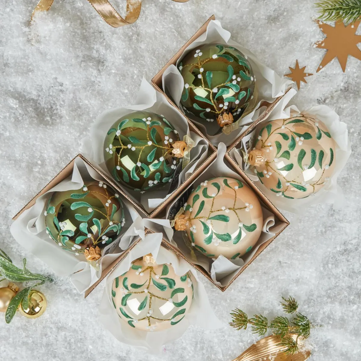 KAEMINGK Lot de 6 boules de Noël en verre (D80 mm) Fleurs de gui Vert Discount