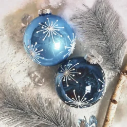 KAEMINGK Lot de 12 boules de Noël en verre (D80 mm) Etincelles de Noël Bleu ciel et Bleu nuit Hot