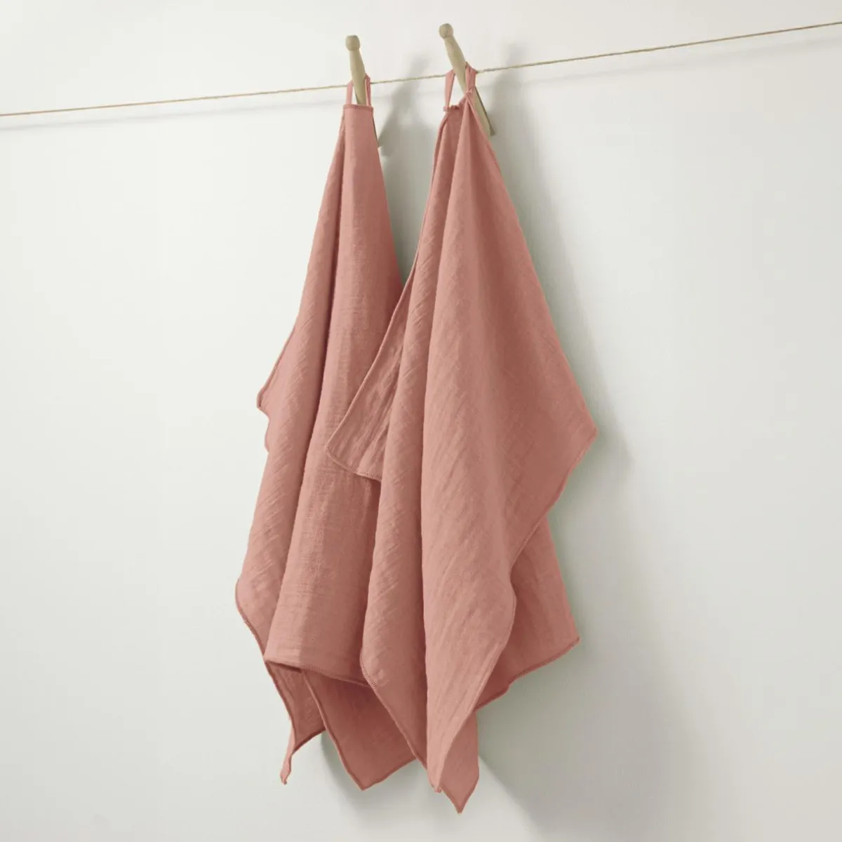 EMINZA Lot de 2 essuie-mains gaze de coton (70 cm) Gaïa Rose Pêche