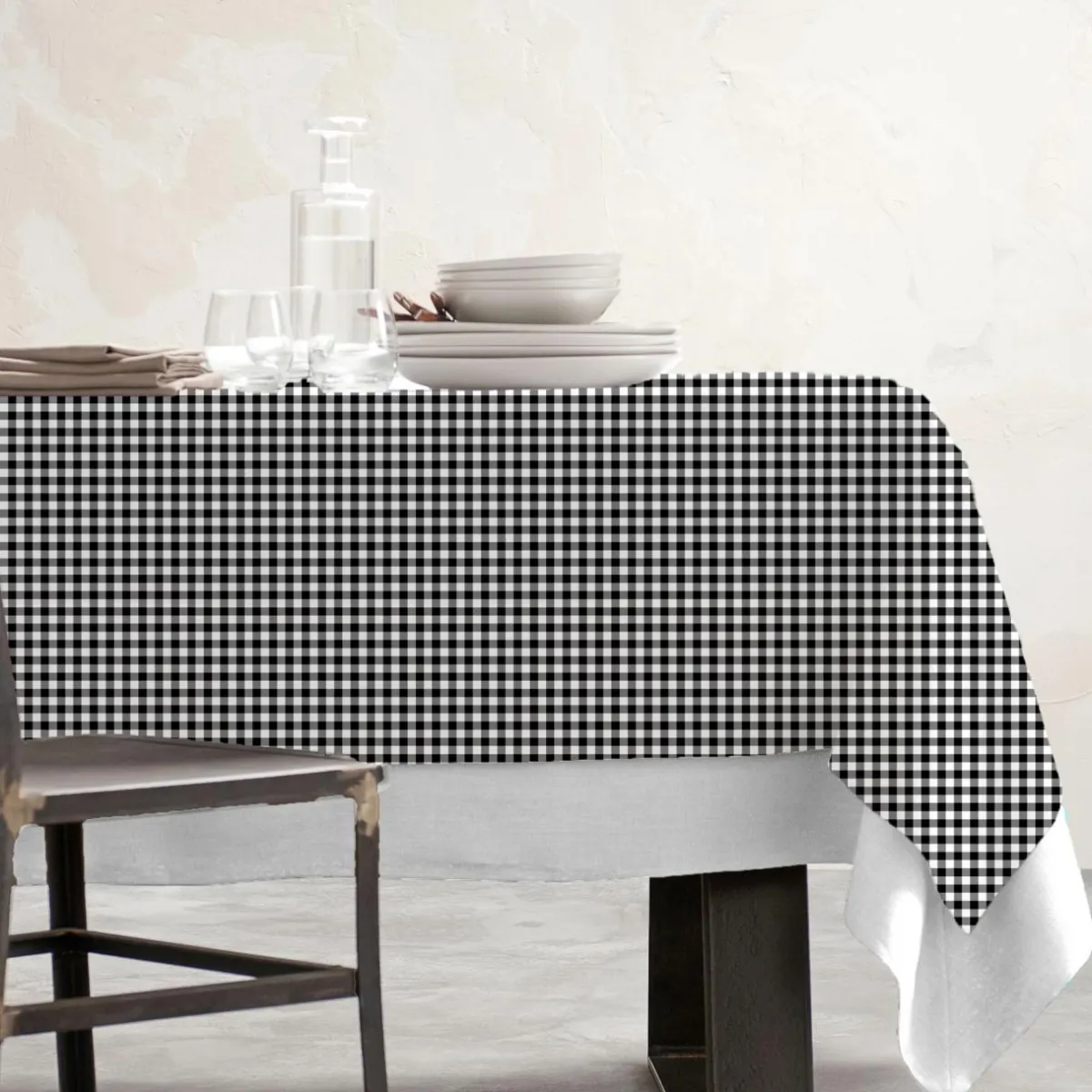 EMINZA Nappe rectangulaire coton enduit (150 x 350 cm) Vichy e Noir Outlet