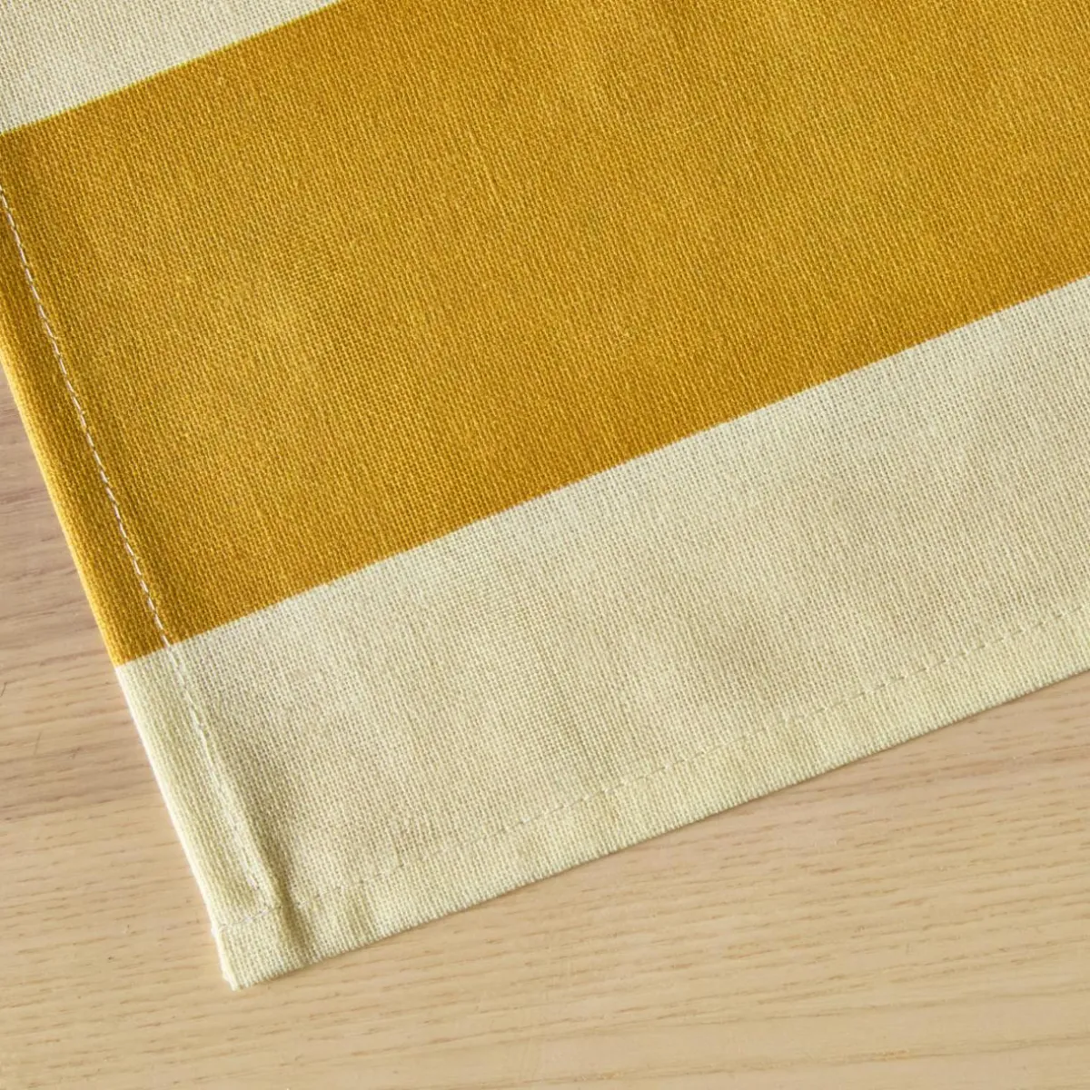 EMINZA Nappe rectangulaire coton enduit (150 x 250 cm) Clementine Jaune moutarde Sale