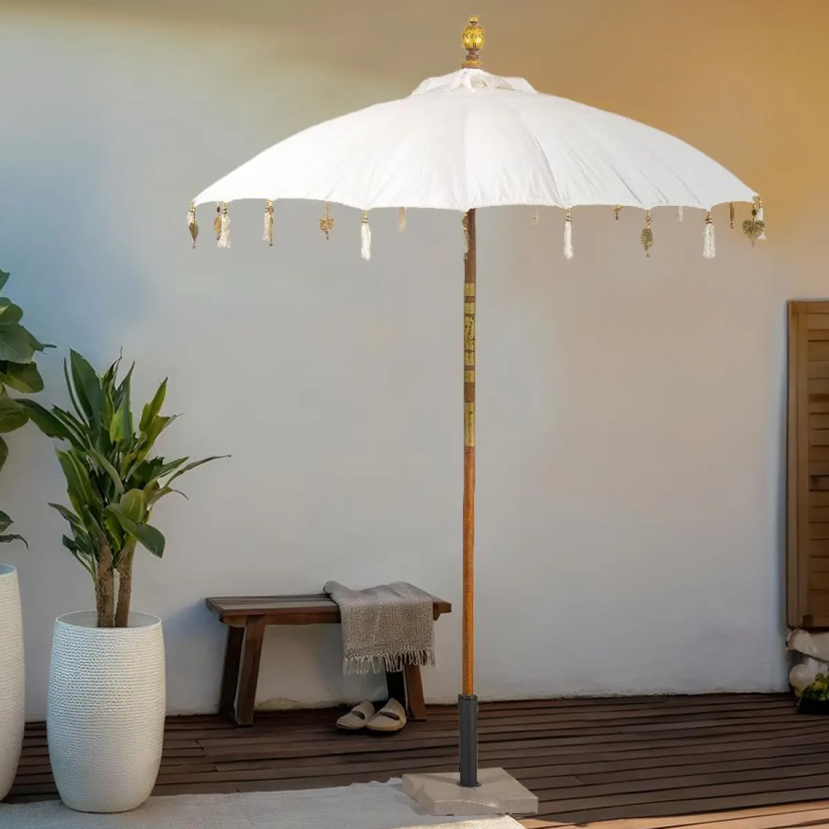 #N/A Parasol de jardin rond avec ornements (D2 m) Cuzco cassé Blanc Clearance