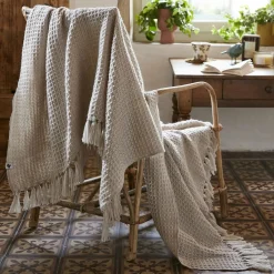 L'EFFET PAPILLON Plaid canapé matière recyclée (130 x 160 cm) Gabin pampa Beige