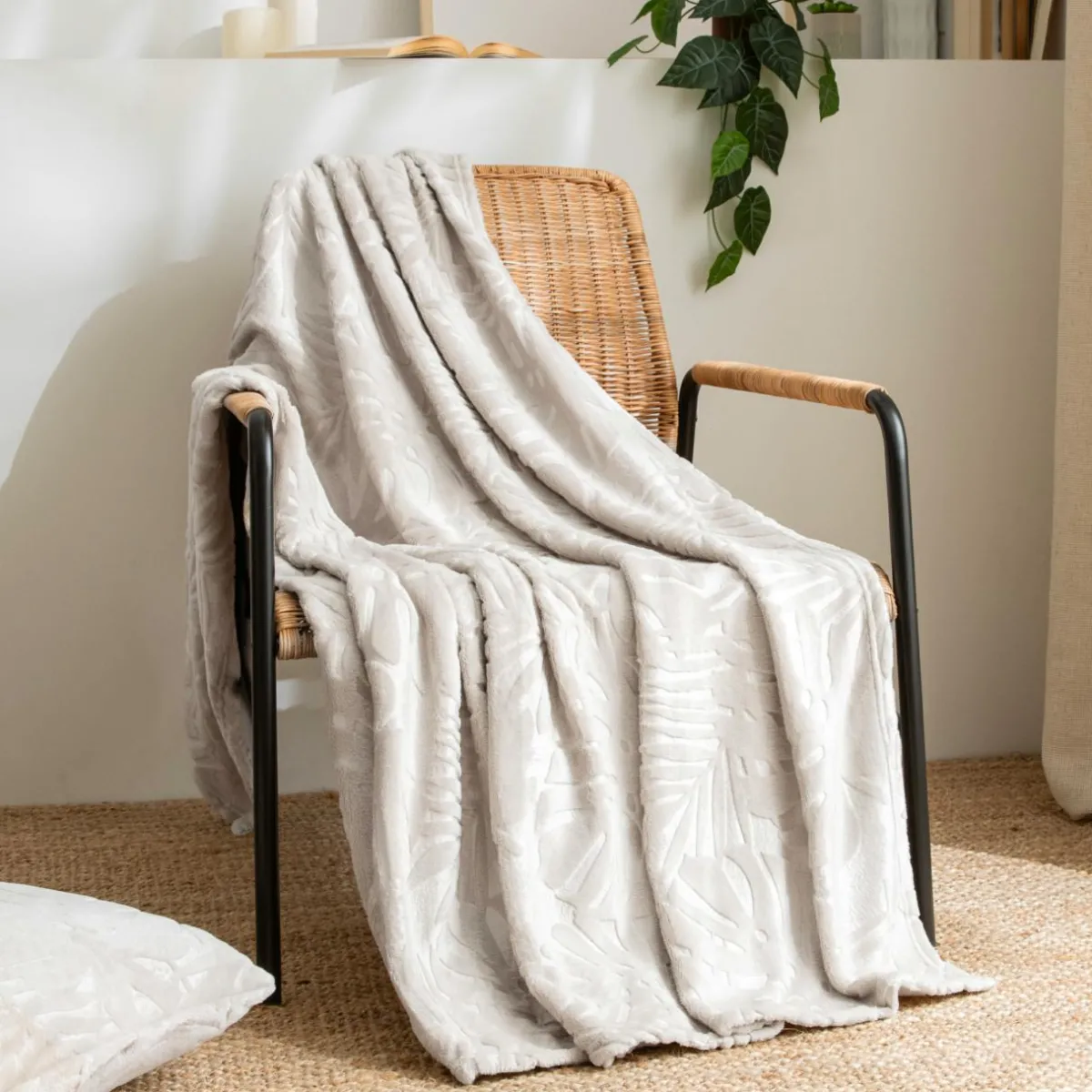 EMINZA Plaid doux flanelle (130 x 180 cm) Flore Ecru New