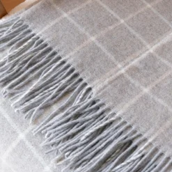 l'Effet Papillon Plaid laine et cachemire (140 x 200 cm) Camille Gris Discount
