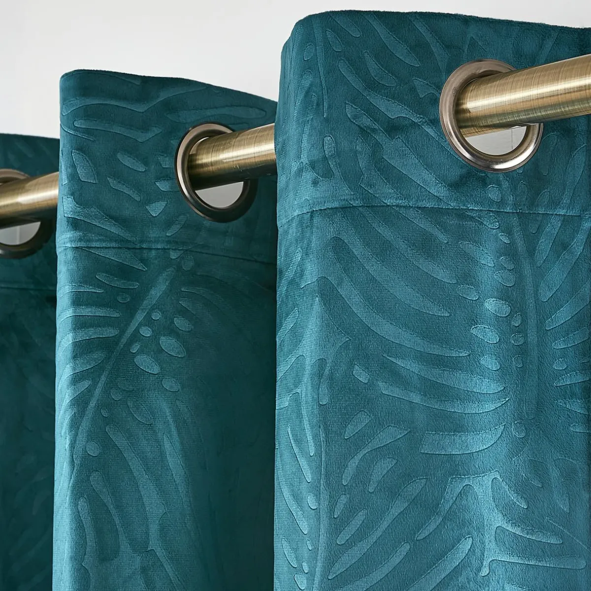 EMINZA Rideau obscurcissant velours (140 x 240 cm) Fern Bleu pétrole