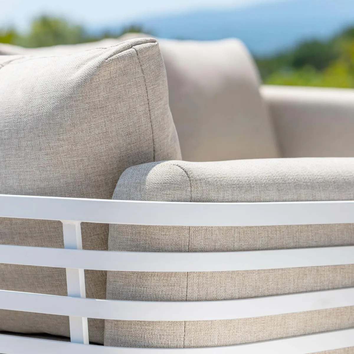 MOBELLIA Salon de jardin aluminium 4 places 5 pcs Monte Carlo Blanc et taupe Blanc - Taupe