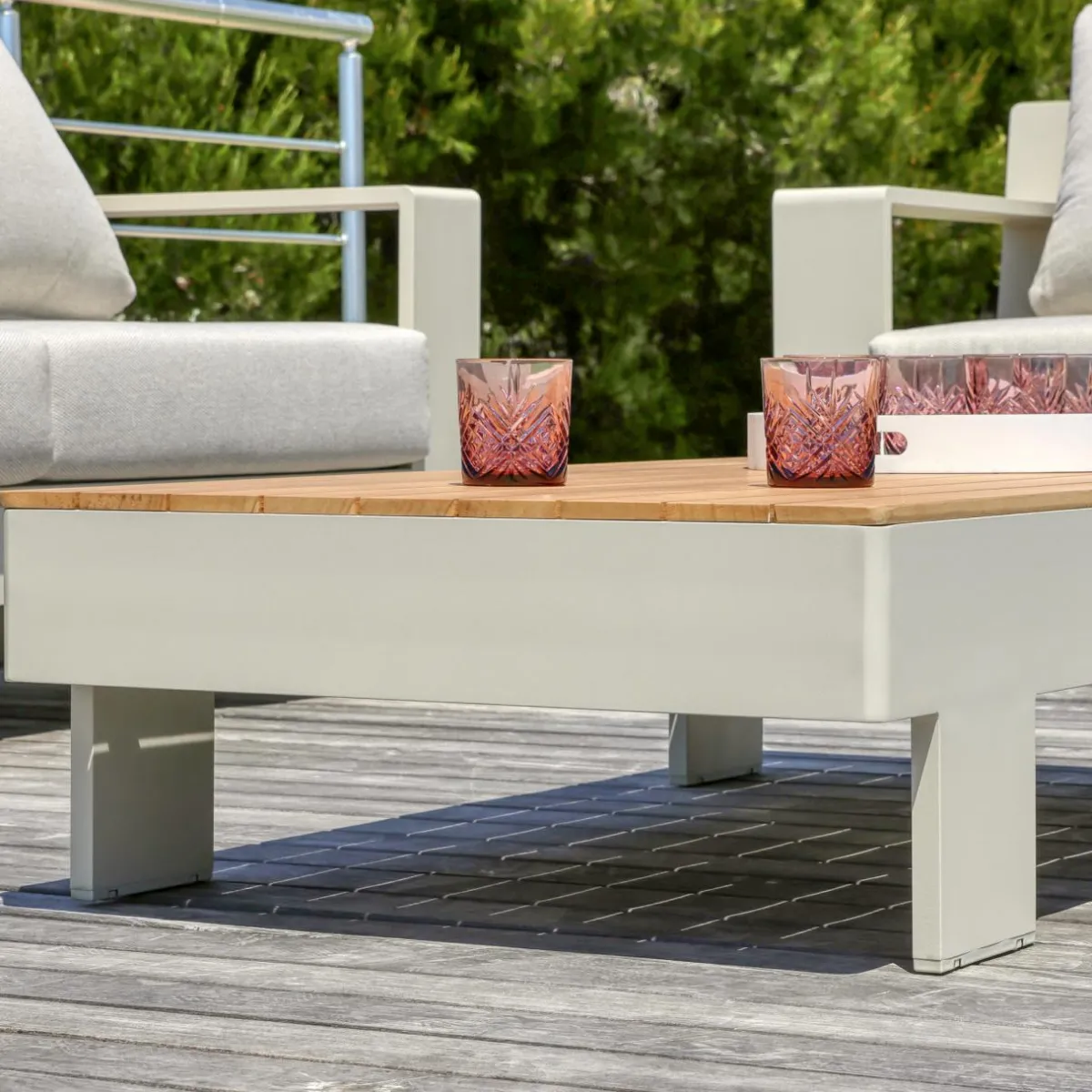 MOBELLIA Salon de jardin aluminium et bois teck 5 places Antibes Crème Beige Discount