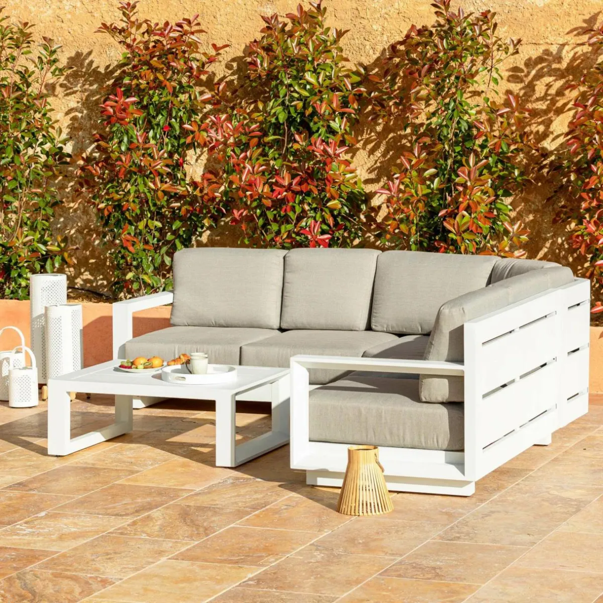 MOBELLIA Salon de jardin d'angle aluminium 5 places Elba Blanc et taupe Blanc - Taupe Discount