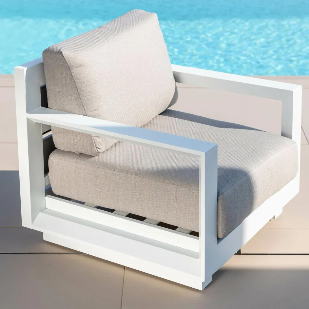 MOBELLIA Salon de jardin d'angle aluminium 10 places Elba Blanc et taupe Blanc - Taupe Clearance